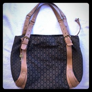 Fossil Black/ Tan canvas with tan leather straps